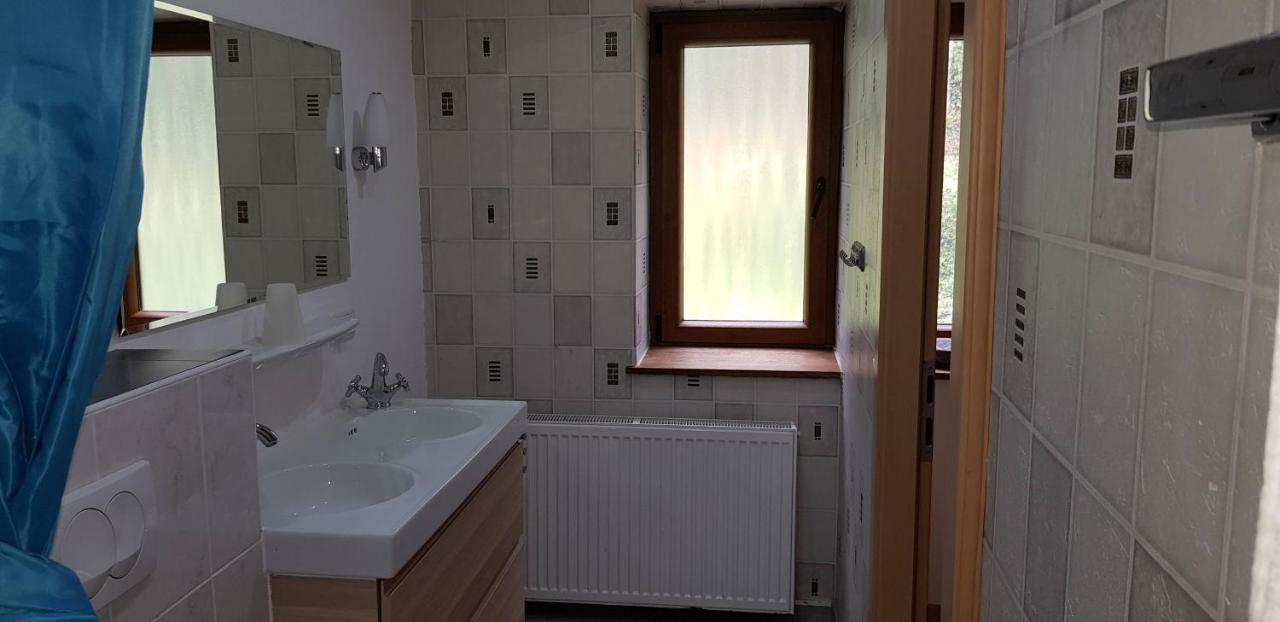 Altes Zollhaus Naehe Luxemburg Hotel Ammeldingen an der Our Eksteriør billede